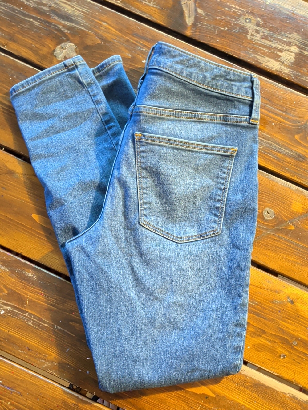 Universal Thread Women's Skinny Jeans in Medium Blue